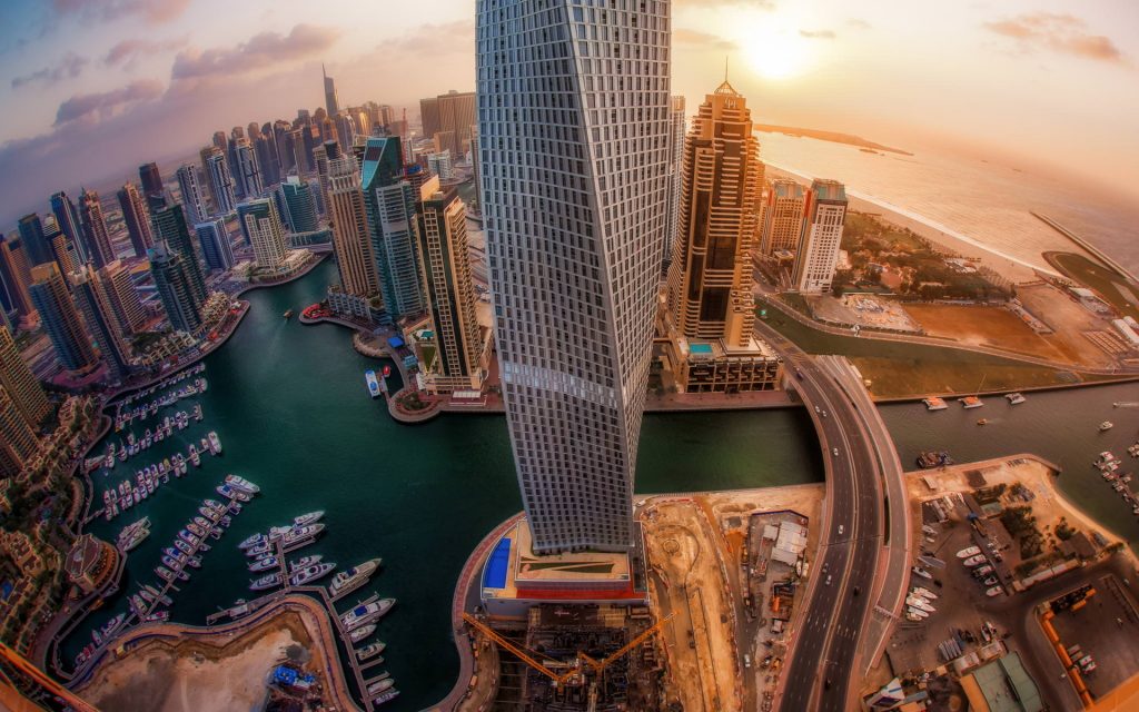 Рассвет в Дубаях с видом на небоскребы обои скачать
