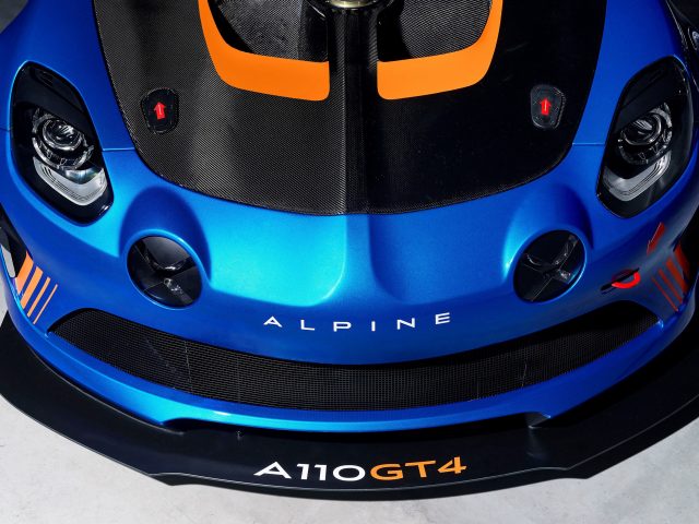 Alpine a110 gt4 женевский автосалон