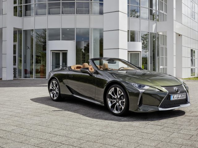 Lexus lc 500 кабриолет 2020