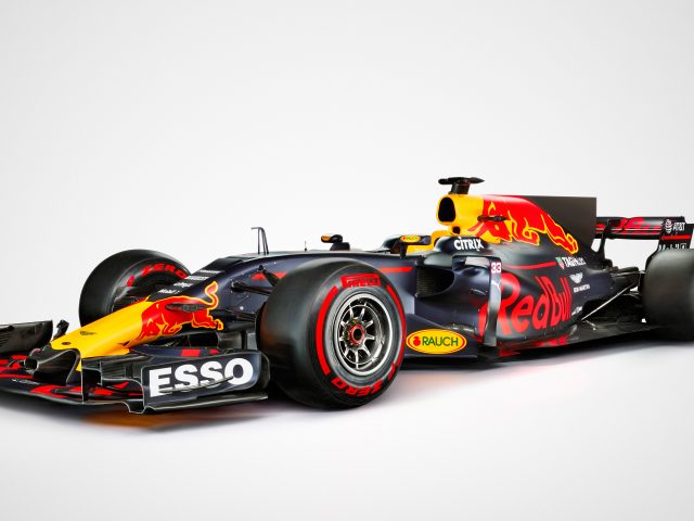 Красный бык формула rb13 1 автомобиль 4к.