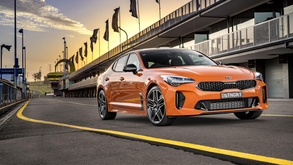 Обои на телефон kia stinger