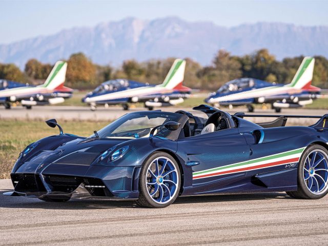 2021 pagani huayra tricolore 3 автомобиля